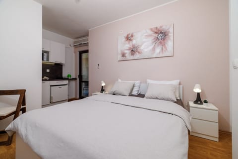 Apartment Petar - Unit 50741-61