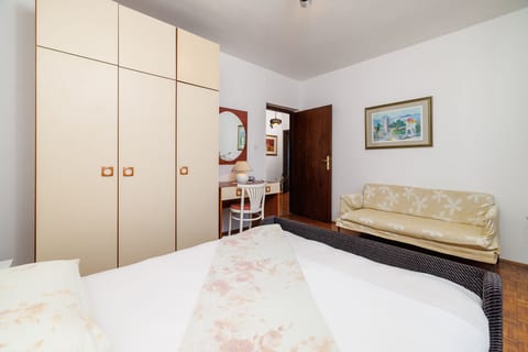 Apartments Jadrana - Unit 50817-61