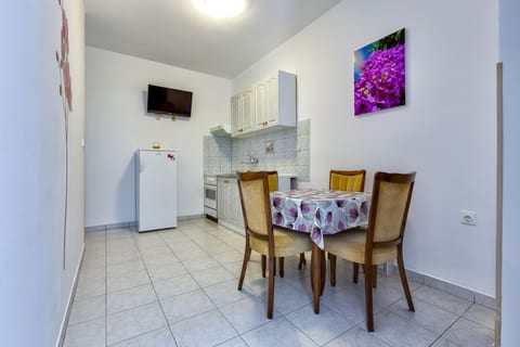 Apartments Arsen - Unit 50838-61
