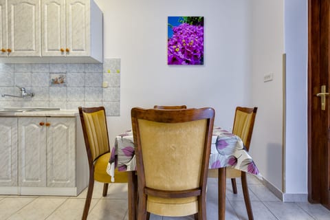 Apartments Arsen - Unit 50838-61