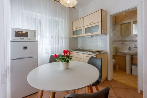 Apartments Zorica - Unit 50947-61
