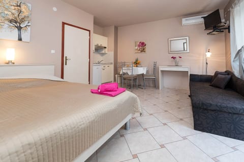 Apartments Karmen 1 - Unit 50975-61