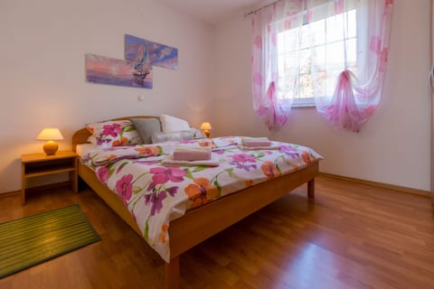 Apartments Vanessa - Unit 51028-61