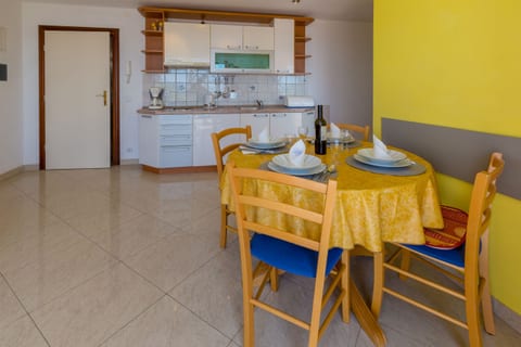 Apartments Vanessa - Unit 51029-61