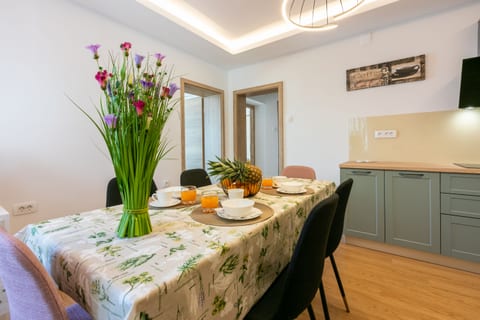 Apartments Milica - Unit 51074-61