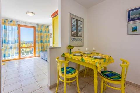 Apartments Lončarić - Unit 51090-61
