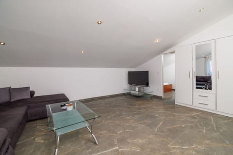 Apartments Alin - Unit 51130-61