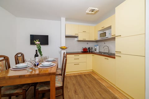 Apartments Carmen - Unit 51131-61