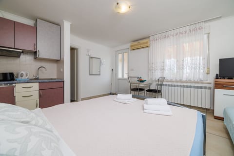 Apartments Carmen - Unit 126453-15