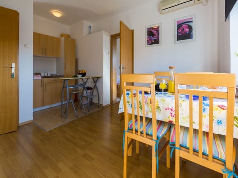 Apartments Brankica - Unit 51149-61