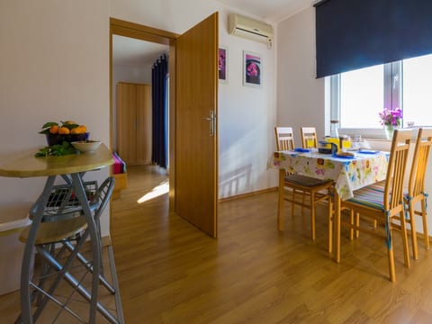 Apartments Brankica - Unit 51149-61