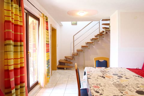 Apartments Manda - Unit 51268-61