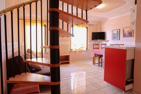 Apartments Manda - Unit 51269-61