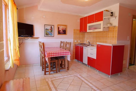 Apartments Manda - Unit 51269-61
