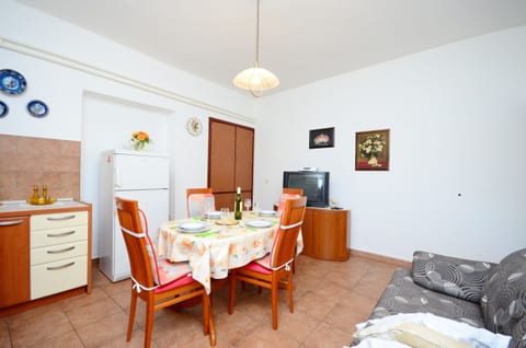 Apartments Bogetić - Unit 51358-61