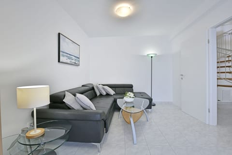 Apartments Gloria - Unit 51404-61