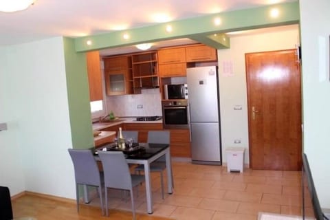 Apartment Dina - Unit 51415-61