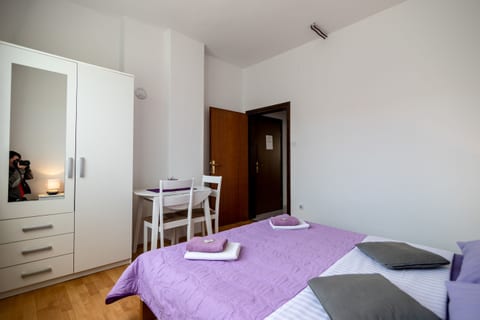 Room Anton - Unit 51421-61