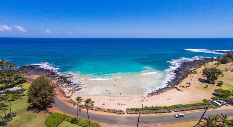 BRENNECKE'S BEACH OVERHEAD