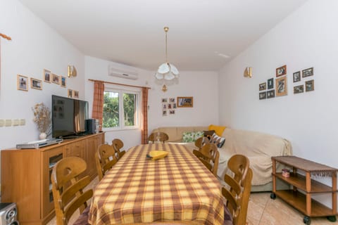 Villa Leo - Unit 51558-61