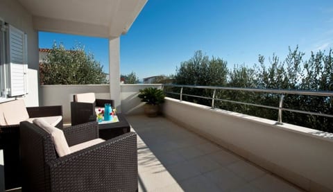 Villa Doris - Unit 51560-61