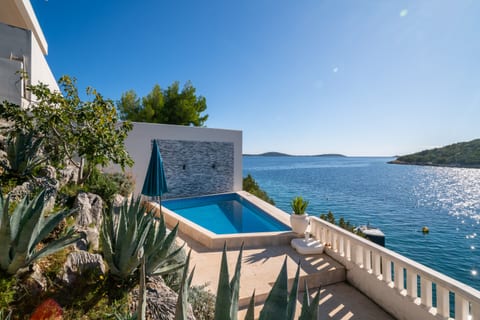 Villa Sine - Unit 51568-61
