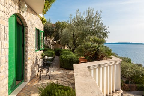 Villa Vese - Unit 51569-61