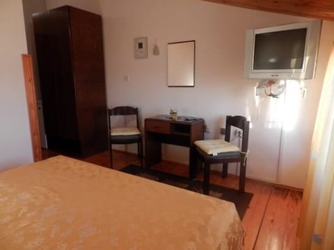 Apartments and Rooms Ana - Unit 51669-61