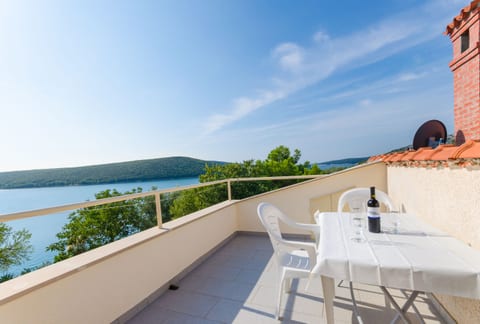 Apartments Ratko - Unit 51676-61
