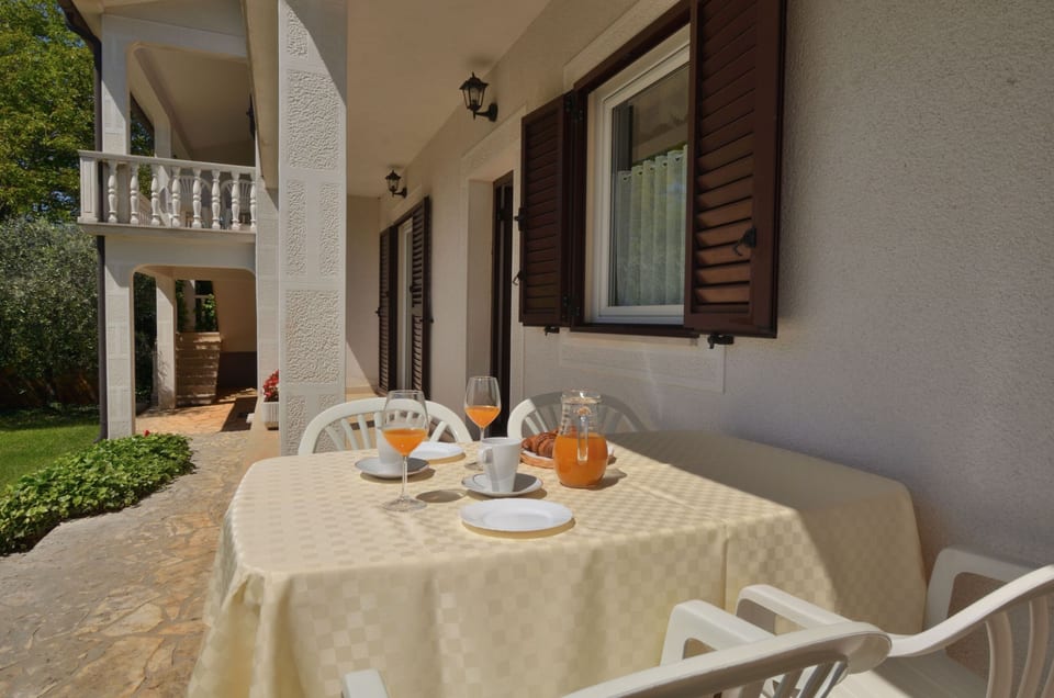 Apartments Mariano - Unit 51688-61 - Croatia