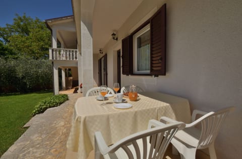 Apartments Mariano - Unit 51688-61