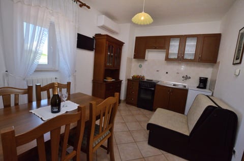 Apartments Mariano - Unit 51689-61