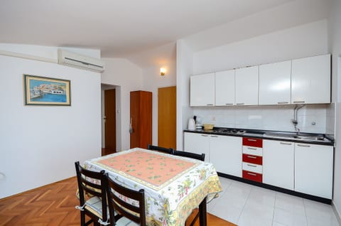 Apartments Dragica - Unit 51721-61