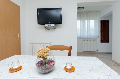 Apartments Cetina - Unit 51947-61