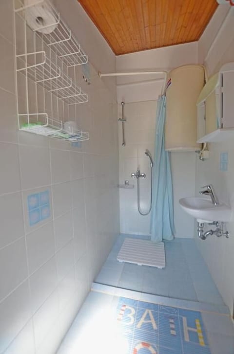 Apartments and Rooms Viktorija - Unit 52168-61