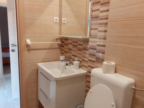Apartments Rajka - Unit 52227-61
