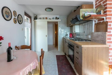 Apartments Vera - Unit 52234-61
