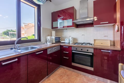 Apartments Ljiljana - Unit 52256-61