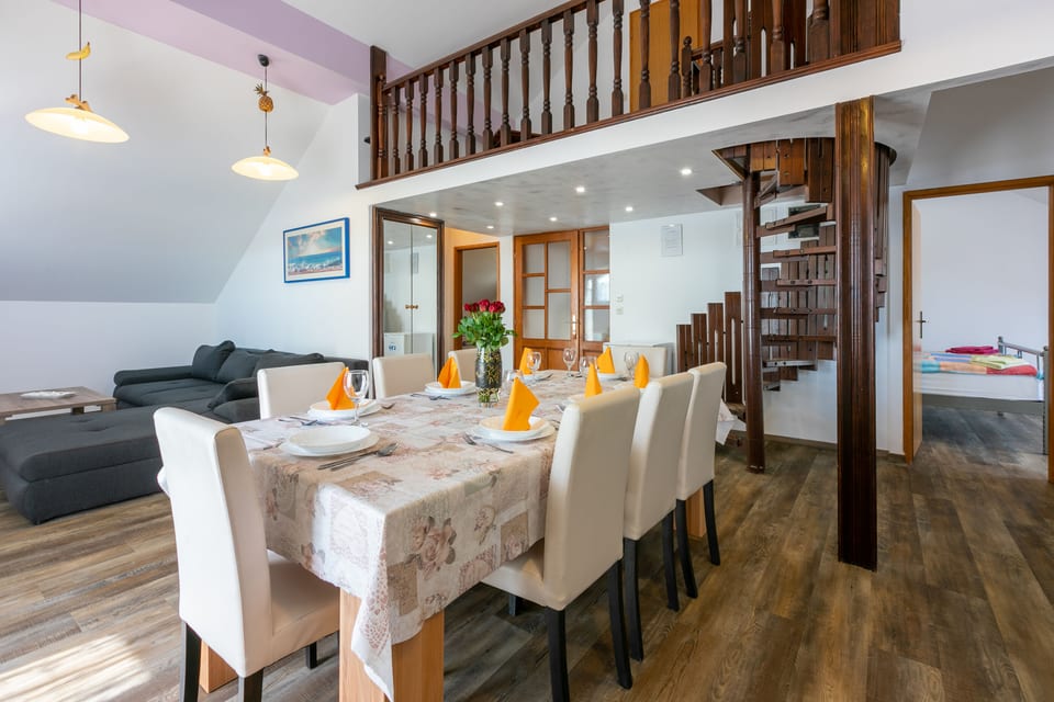 Apartments Ljiljana - Unit 52258-61 - Croatia