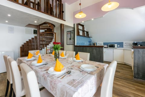 Apartments Ljiljana - Unit 52258-61