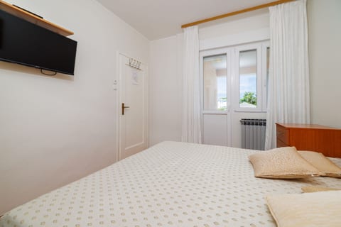 Apartments Rajka - Unit 52264-61