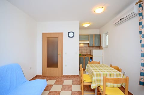 Apartments Blaženka - Unit 52267-61