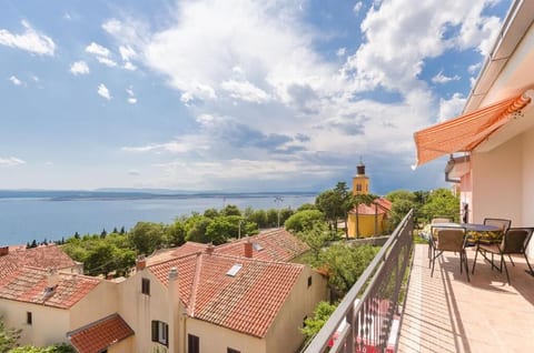 Apartments Nenad - Unit 52285-61
