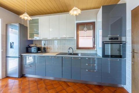 Apartment Klaudia - Unit 52337-61
