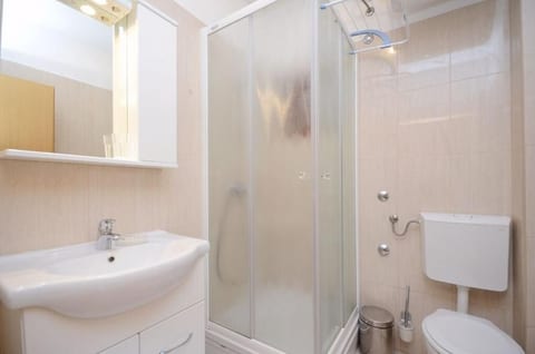 Apartments Ivanka - Unit 52532-61