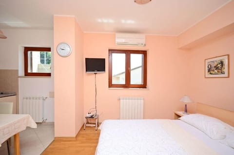 Apartments Ivanka - Unit 52532-61
