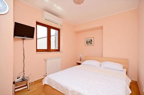 Apartments Ivanka - Unit 52532-61