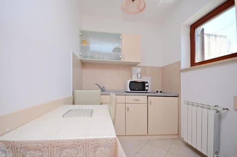 Apartments Ivanka - Unit 52532-61