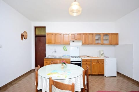 Apartments Ivanka - Unit 52534-61