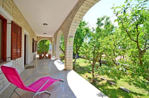 Apartments Ivanka - Unit 52534-61